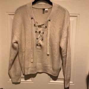 H&M Beige knit sweater